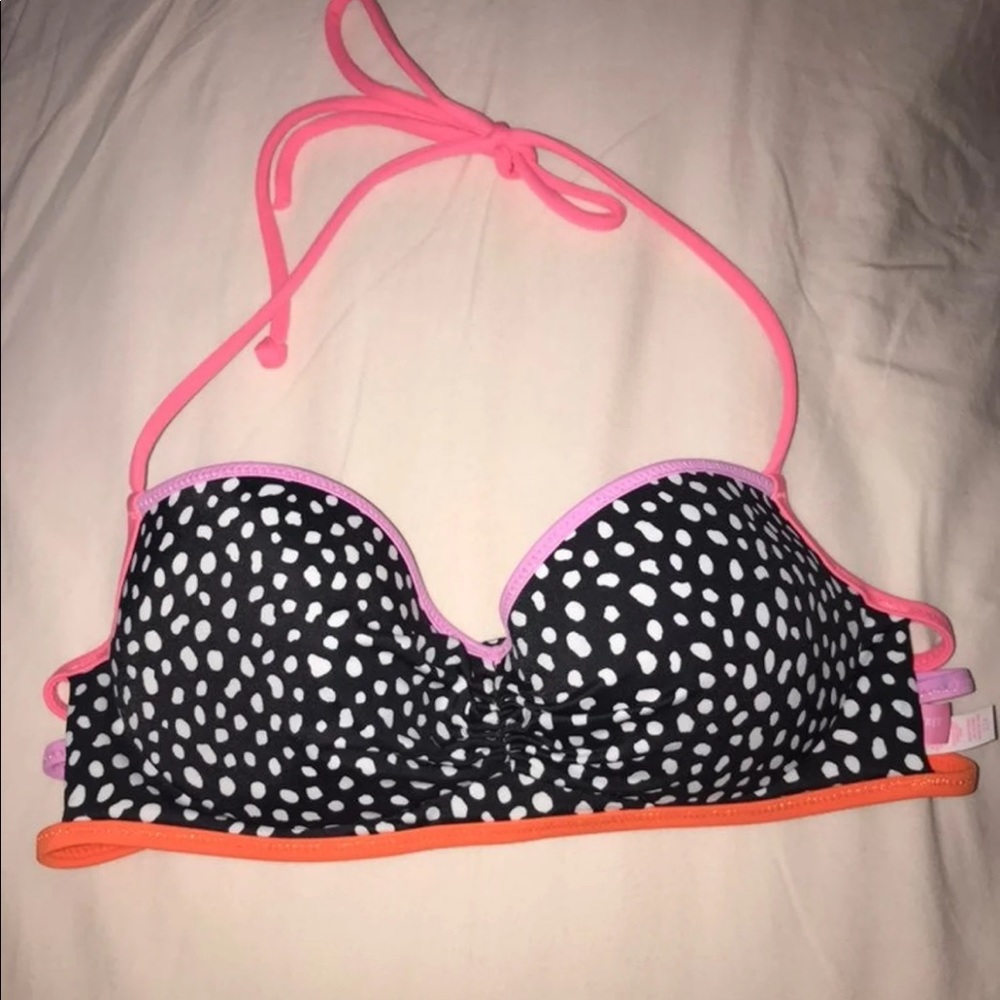 Victoria’s Secret bikini top